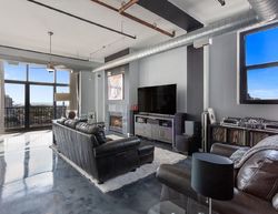  S Wabash Ave Apt 1001