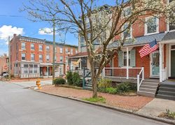  E Miner St