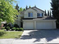  Heatherbrook Dr