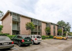  Oyster Bay Cir Apt 25