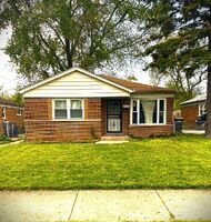  Edbrooke Ave