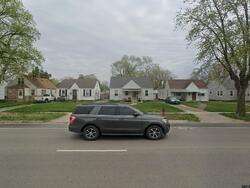  S 5th St