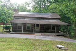 Floyds Knobs