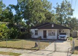  E 29th Ave