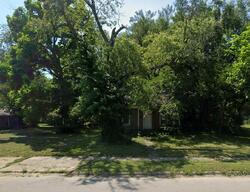  S 12th St