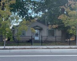  E Mission Ave