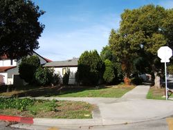  N 6th St