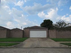  Olive Glen Dr