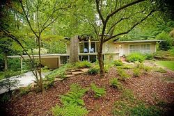  Lynnray Dr