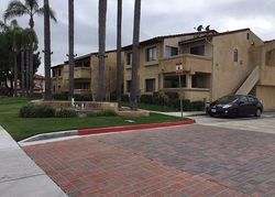  Brookhurst St Apt D6