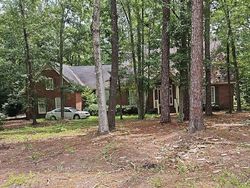  Pine Cir Nw