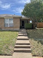  Valleywood Dr