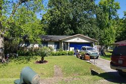  Lawrence Dr