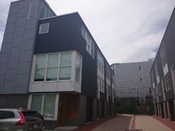  E 2nd St Unit 2