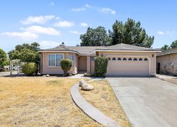 E Pershing Ave, Visalia - CA