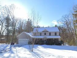  Hillcrest Ln