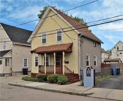 Cranston, RI #30731989