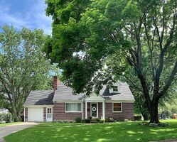 E Ridgeway Dr