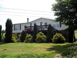  Bauer Ln