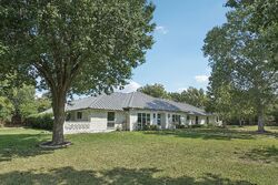  Pebblebrook Dr