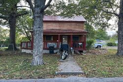  S Delaware St