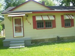  3rd Street Cir S