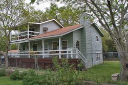  Lakeview Dr