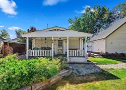  N 27th St