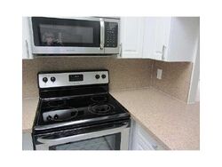  Lake Dr Apt 207