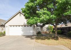 Artesia Dr