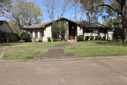  Cobre Valley Dr