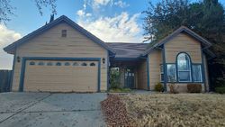  Edgebrook Dr