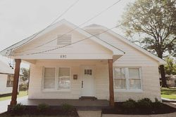 Mcconnell St, Memphis - TN