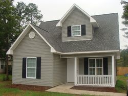  Ferncrest Dr