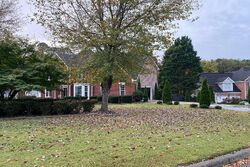  Cobblestone Dr