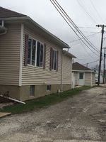  Laharpe St
