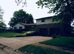  Hall Ave