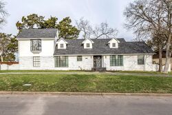  Spruce Valley Ln