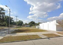 N 29th St