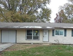  S Perry Cir