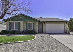  W Woodridge Dr