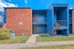 S Thorntree Dr Apt 12