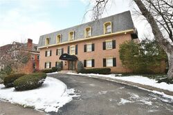  N Neville St Apt 104