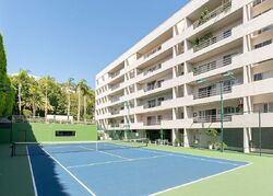  Alta Loma Rd Apt 308