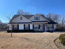 Oak View Dr