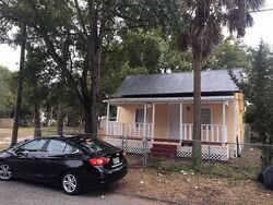  E 23rd Ave