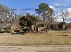  Larkin Ln