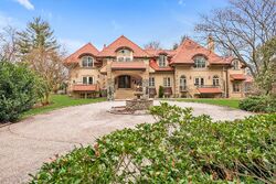  Sloanes Ct