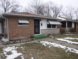  Hermitage Ave