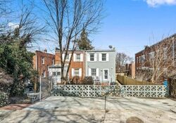Hillside Rd Se